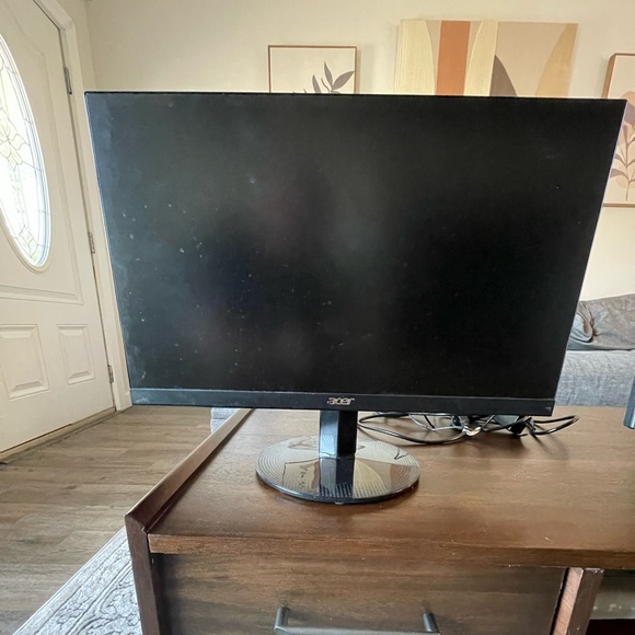 Acer 21.5 Inch Full HD (1920 x 1080) IPS Ultra-Thin Zero Frame Computer Monitor - Picture 1 of 7